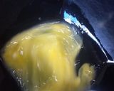 Foto langkah ke 2 dari resep Kornet lapis telur.