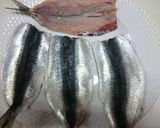 A picture of step 1 of Easy! Kabayaki-Style Sardines.