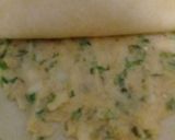 A picture of step 2 of Aloo ky Parathay.