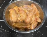 Foto langkah ke 1 dari resep Spicy Chicken Wings Devina Hermawan.
