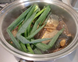A picture of step 4 of Mackerel Simmered with Ginger.