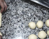 Foto del paso 5 de la receta: 𝑹𝒐𝒔𝒒𝒖𝒊𝒕𝒂 𝑻𝒓𝒆𝒏𝒛𝒂𝒅𝒂 𝑪𝒐𝒏 𝑴𝒂𝒏𝒕𝒆𝒄𝒂😋🥰