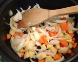 A picture of step 2 of Hot and Warming Minestrone Soup.