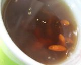 A picture of step 4 of Longan Jujube Tea.