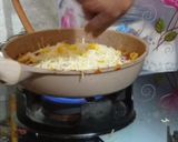 A picture of step 4 of Maggi Corn Pizza.