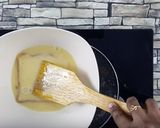 A picture of step 4 of Classic French Toast.