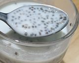 A picture of step 4 of Chia Seed Overnight Bowl without Sugar.