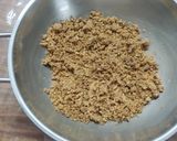 A picture of step 4 of Wheat flour dates laddu.