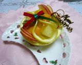 A picture of step 7 of Christmas Fruit Basket.