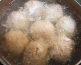 A picture of step 3 of Tender and Juicy Low-Cal Chinese Meatballs.