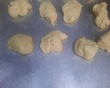 Foto langkah ke 5 dari resep Donat Double Matcha.