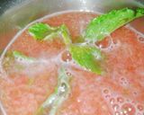 A picture of step 1 of Carrot cucumber juice.