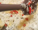 Foto langkah ke 2 dari resep Nasi goreng margarine beras basmati.