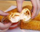 Foto langkah ke 9 dari resep Risol Udang Mayo: GARING, LEMBUT, ANTI SOBEK.