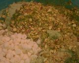 A picture of step 4 of Pistachio White Chocolate Chip Cookies.