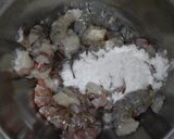 A picture of step 2 of Delicious Plump Shrimp with Mayonnaise Sauce.