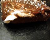 A picture of step 20 of Grill Baked Smore's Cake.