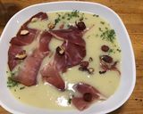 Une image de l'étape 7 de Velouté de panais chou et pommes de terre aux noisettes et jambon cru.