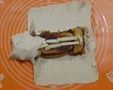 Foto langkah ke 2 dari resep Banana Choco Cheese Strudel.