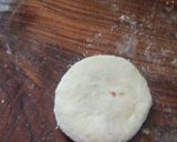 A picture of step 2 of Vegetable paratha.