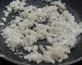 Foto del paso 1 de la receta: Macarrones con salsa de sardinas en salazón, aceitunas negras y alcaparras