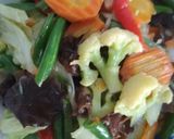 Foto langkah ke 4 dari resep Tumis sayur ceria.