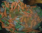 Foto langkah ke 2 dari resep Tumis wortel buncis.