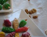 A picture of step 20 of Persian Mulberry marzipan sweets (Tut شیرینی بادامی).