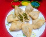 A picture of step 12 of Pea Samosas.
