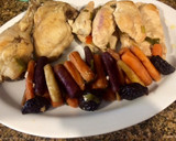 Foto del paso 9 de la receta: Pollo a la cacerola con zanahorias baby y ciruelas secas