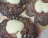 A picture of step 1 of Beef patty burger.