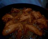 Foto langkah ke 4 dari resep Sayap Pedas Goreng Madu (Honey Spicy Chicken Wings).