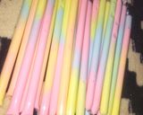 Foto langkah ke 5 dari resep Es Stick Pensil Unicorn.