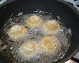 A picture of step 5 of Kabocha Squash & Meat Sauce Croquette.