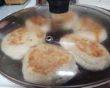 A picture of step 6 of Meal Prep Pizza Pockets.