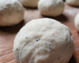 Foto del paso 3 de la receta: Pan Amasado con amapolas