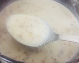 A picture of step 2 of Masala Doodh.