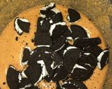 Foto del paso 2 de la receta: Cuadraditos de oreo con dulce de leche!!