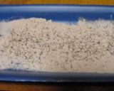 A picture of step 2 of Flounder Meunière.