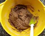 Foto del paso 5 de la receta: Budín merengado de chocolate