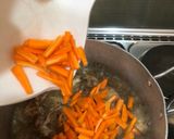 A picture of step 6 of Fruit rice and chicken sauce.