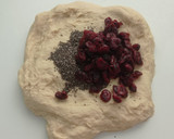 Foto langkah ke 3 dari resep Cranberry Cream Cheese Bread (Metode Poolish).