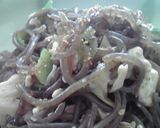 A picture of step 7 of Economical Sukiyaki.