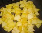 A picture of step 20 of Rich Black Tea & Apple Bread Rolls.