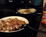 A picture of step 3 of Ground Beef and Gravy.