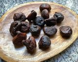 Une image de l'étape 1 de 🪵Figues 🍂marinées à l’huile d’olive 🍶🥄.