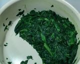 A picture of step 2 of Spinach lasagna roll ups.