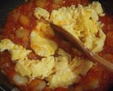 A picture of step 8 of Fluffy and Yummy Shrimp Chili Sauce and Egg.