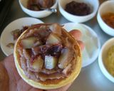 A picture of step 8 of Dorayaki with Chestnut Filling.