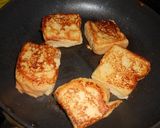 A picture of step 7 of Jam-stuffed French Toast.